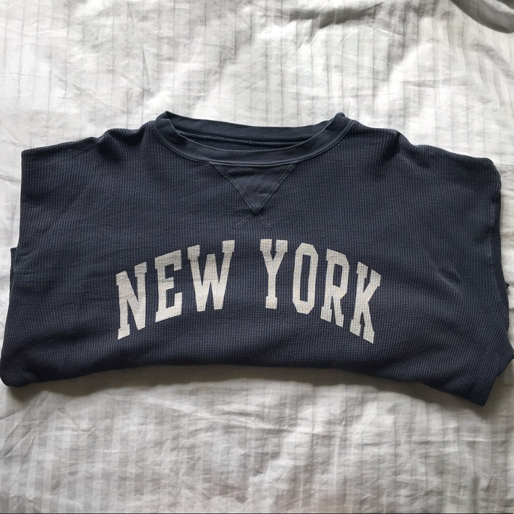brandy melville new york longsleeve